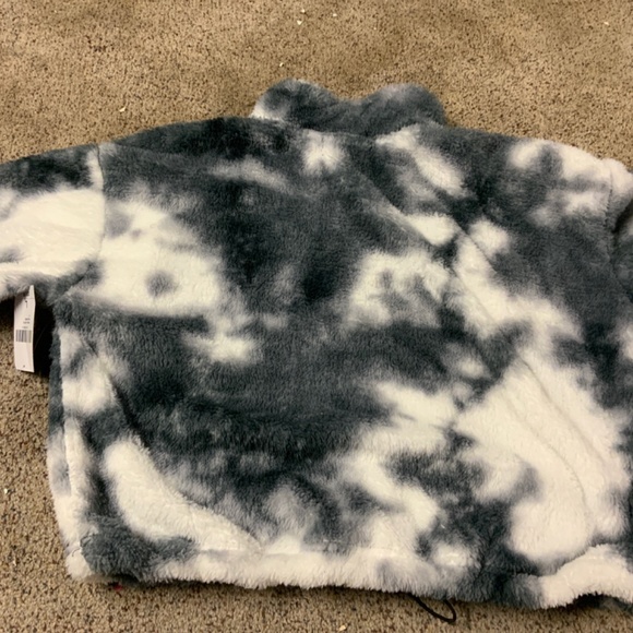 Jacket - Picture 3 of 3